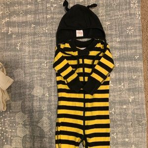 Hanna Andersson bumble bee stripe sleeper & hat